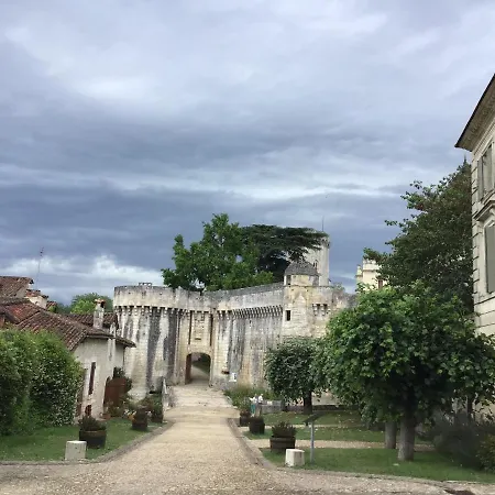 La Grange Du Chapelat * Bourdeilles